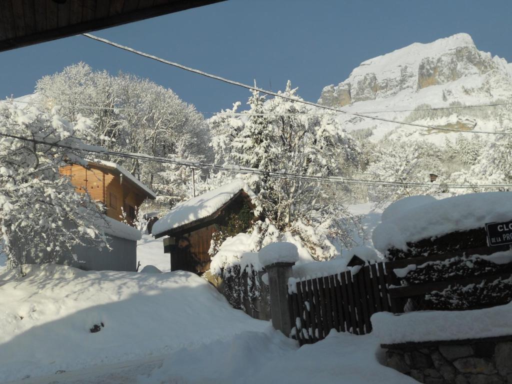 La Ferme D Emilienne Acomodação com café da manhã Sallanches Exterior foto